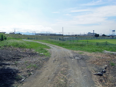 往時の堤防は中山道の北側にありました 画像01
