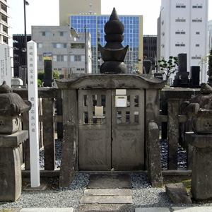 摜08